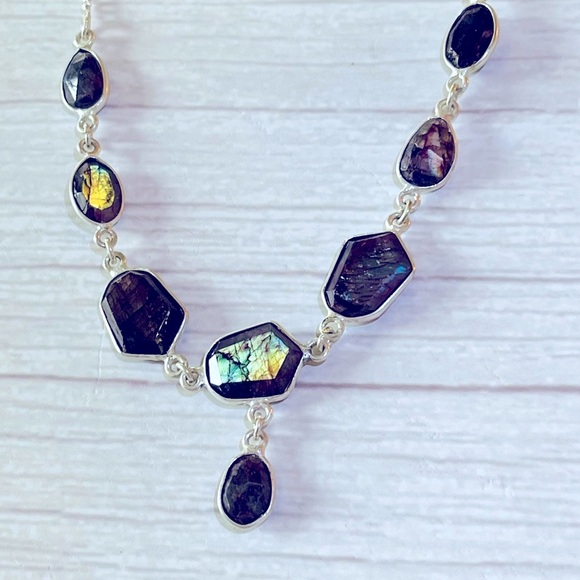 Labradorite silver necklace - Picture 5 of 6